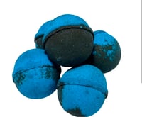 Image 7 of LIPZZZZZ bath bombs