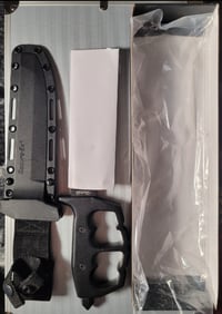 Image 15 of The Double Edged "Chaos" Trench Knife With Knuckle Guard Handle By Cold Steel - BRAND NEW IN BOX