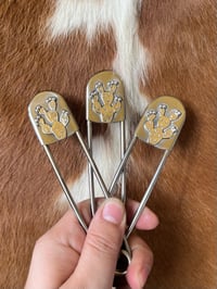 Nopales Jumbo Safety Pins