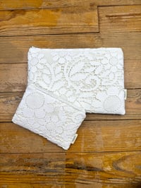 Image 4 of Pochette • crochet floral