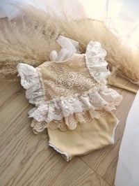 Image 4 of Photo prop newborn set - Livia - body-dress with headband (beige and off white)