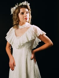 Image 16 of 1970s Lace Garden 