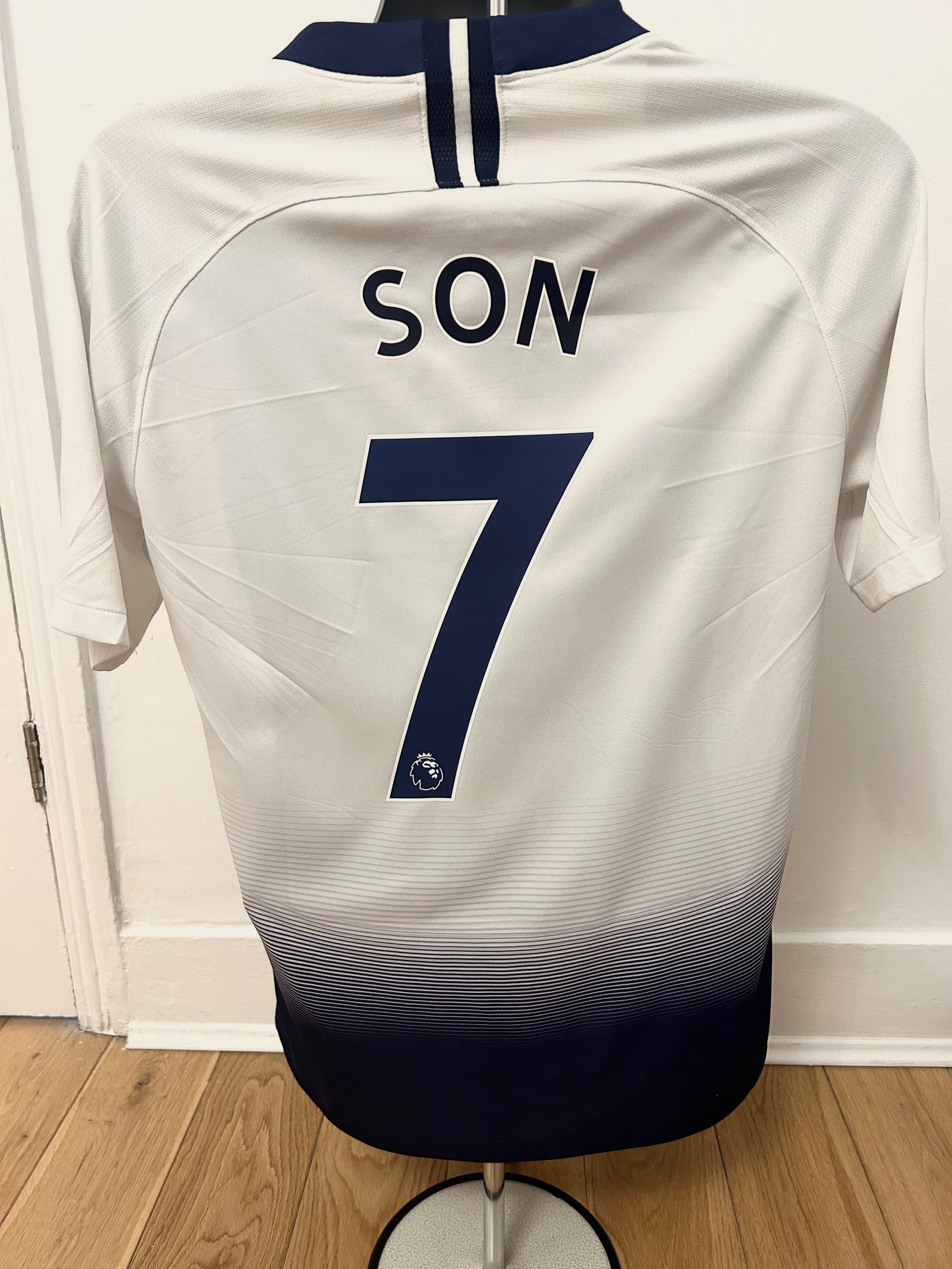 Image of Tottenham Hotspur “SON 7” 2018/19 Inaugural Home Shirt + PL patches (M) 