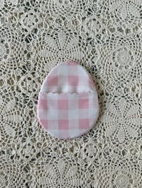 Image 1 of Egg 4