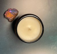 Image 2 of Lavender & Pine Aromatherapy Candle 200ml