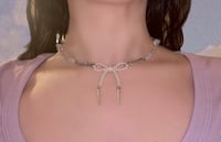 Image 4 of ✧ Beaded Bow Pendant Workshop ✧