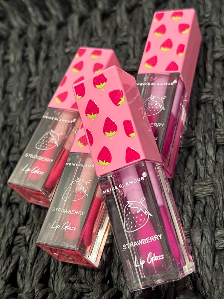 Image of Strawberry Scented Lip Gloss 