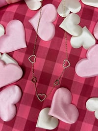 Image 2 of Collana con pendenti cuore 