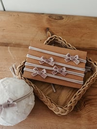 Image 2 of Dusky mauve bow - single