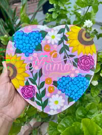 Image 2 of “Mamas flowers” 