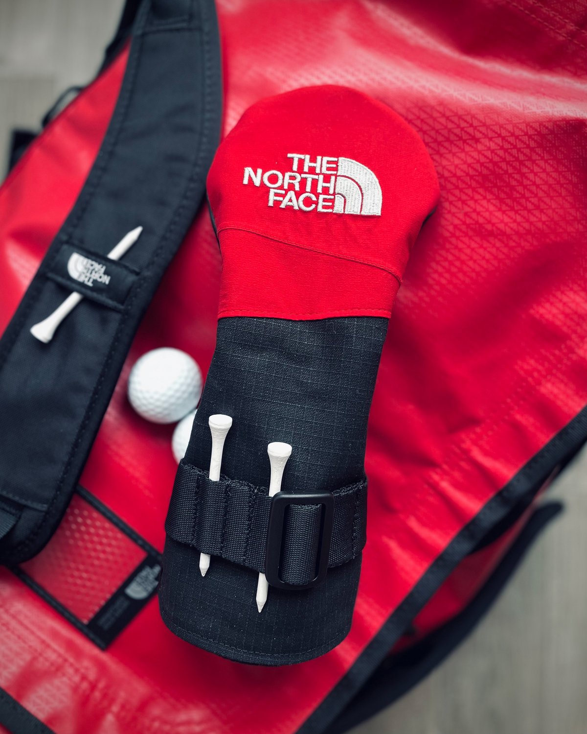Image of Custon TNF Fairway Headcover (2)