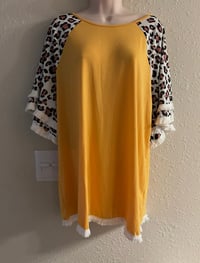 Image 6 of New 1X Alyxa Flare Sleeve top #866*10