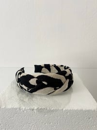 Image 2 of Juliette Hairband / Zebra