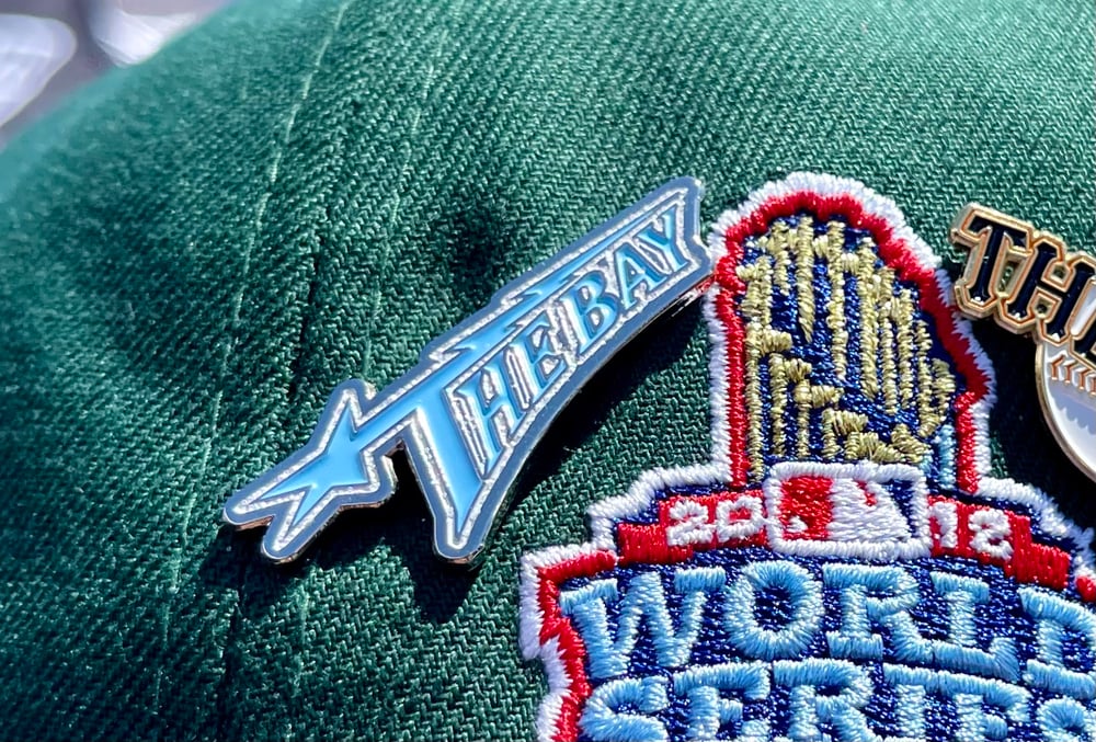 Image of 2000 All Star Pin v2 - Icy Blue