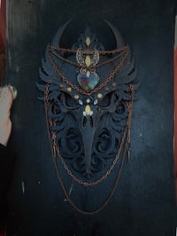 Image 7 of Adorned crow skull on filigree 