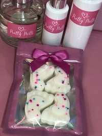 Image 1 of Baby feet shaped wax melts 