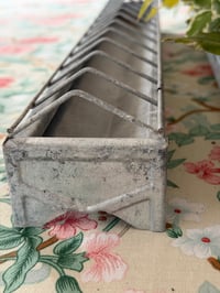 Image 4 of Mangeoire en zinc galvanisé