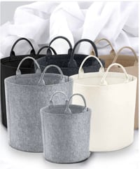 Image 2 of personalised felt storage trug