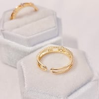 Image 3 of Ws Clover Band Ring