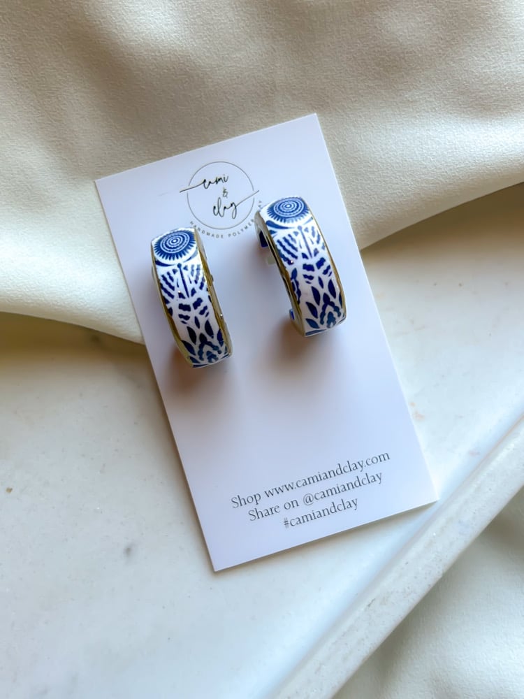 Azul Medium Hoops 