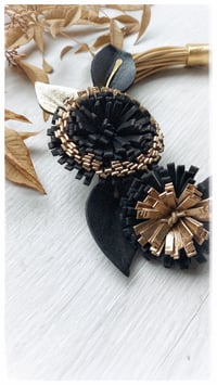 Image 6 of Assolo 67/2025 - Garden collier necklace - "Esperidi III"