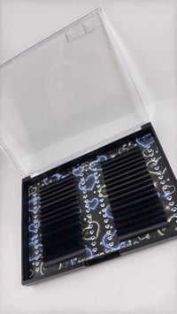 Image 2 of V-Day theme Cashmere Mix Trays CC & D 8-15mm