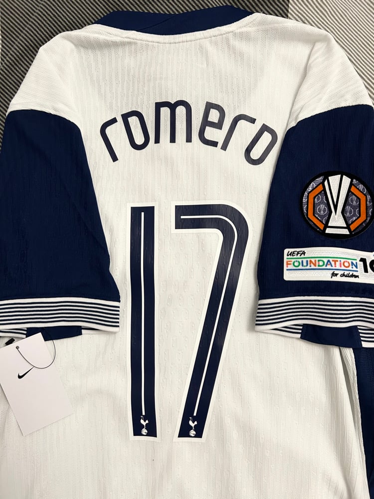 Image of Tottenham Hotspur “ROMERO 17” Vaporknit 2024/25 Home Europa Final Shirt (L)