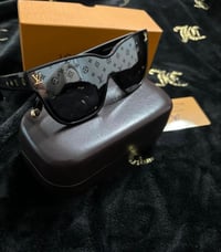 Image 5 of Lou sunnies  (click to browse) 