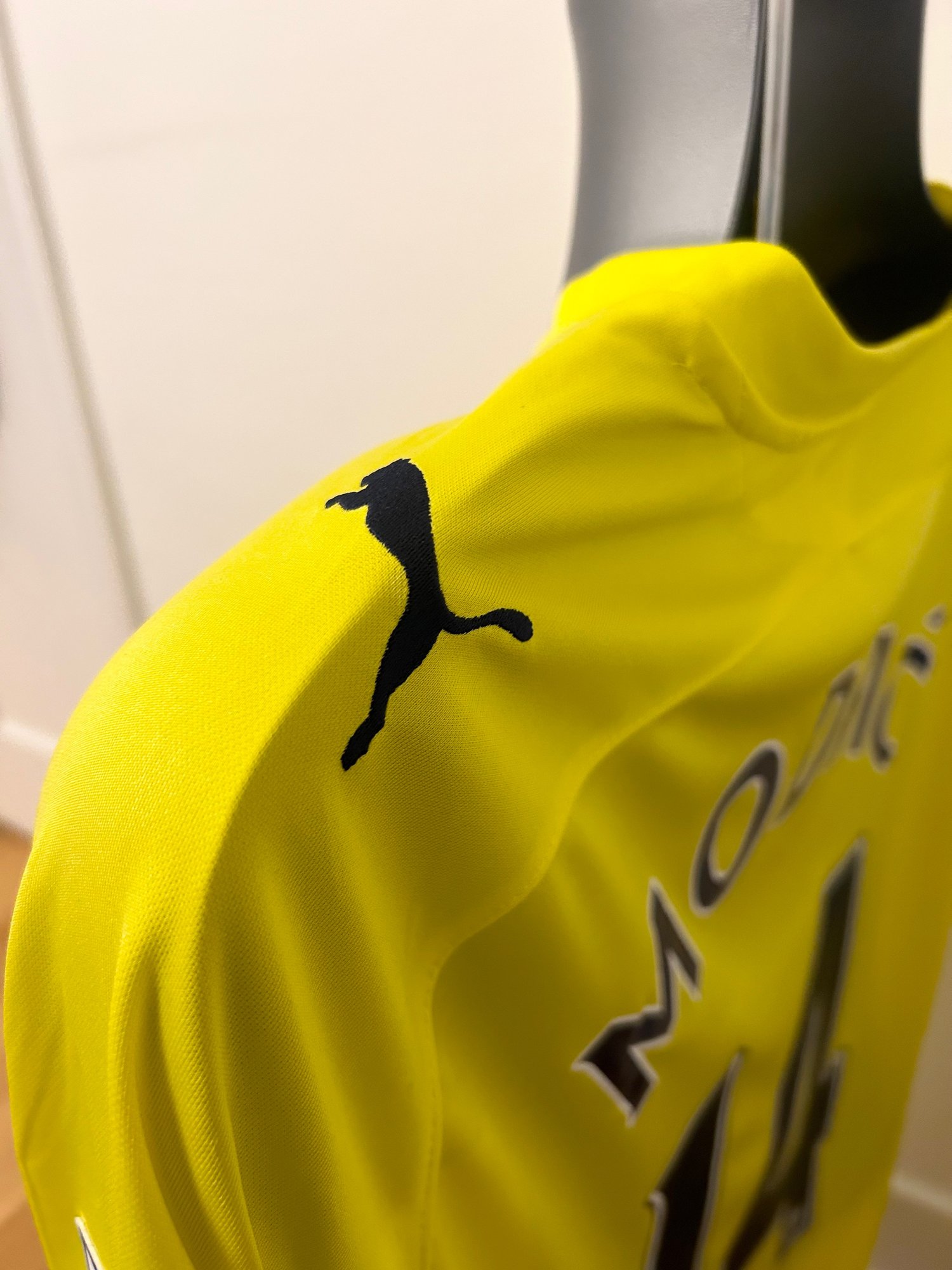 Image of Tottenham Hotspur “MODRIĆ 14” 2009/10 Third Shirt + PL patches (XL)