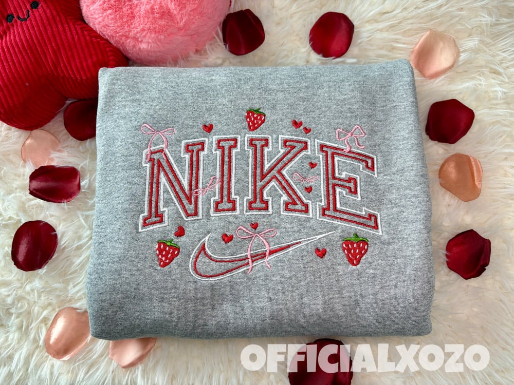 Image of Nike Strawberries 🍓
