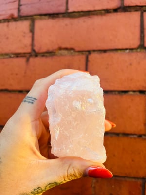 Image of Large rose quartz rough peice 