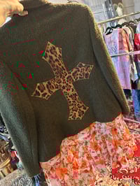 Image 2 of OLIVE FLORAL BLAZER