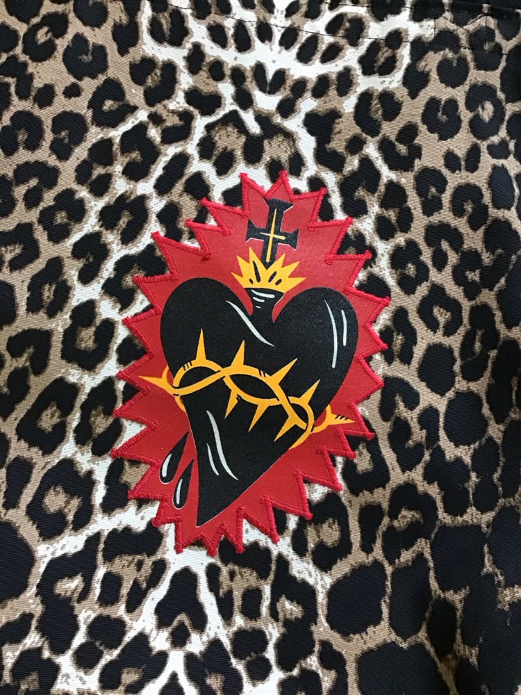new dark leopard sacred heart bag Image 10