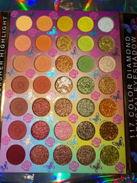 Image 4 of Selena Mega Eyeshadow Palette
