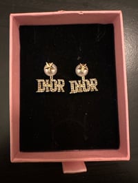 Dior Pearl earrings