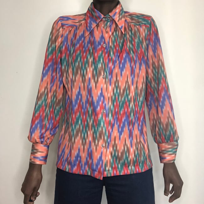 Vintage 70s Colorful Dagger Collar Button-up Blouse