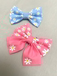 Image 3 of Spring Daisies Bow Ties /Sailor Bows