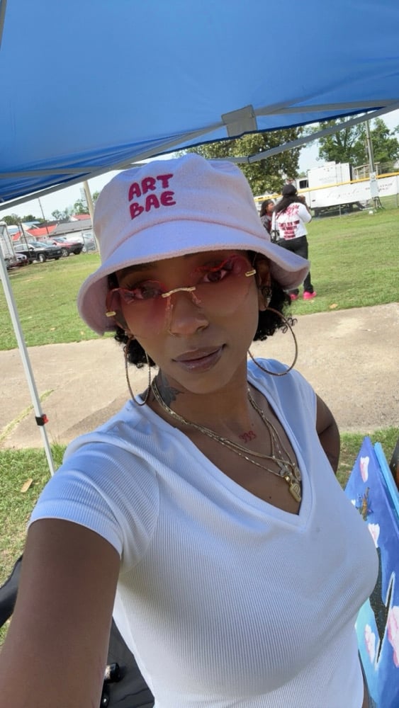Art Bae bucket hat (pink)