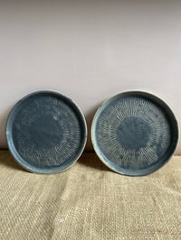 Image 1 of small plate mottled green