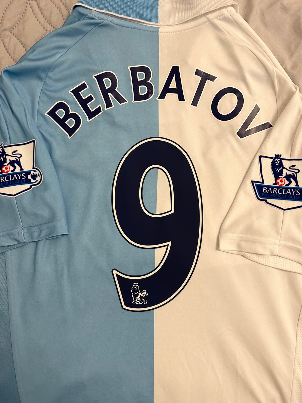 Image of Tottenham Hotspur “BERBATOV 9” 125th Anniversary Shirt 2007/08 + PL patches (M)