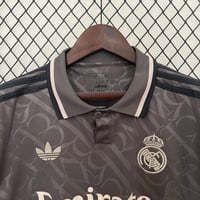 Image 2 of Real Madrid 24/25 Third