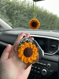 Image 2 of Sunflower Keyring