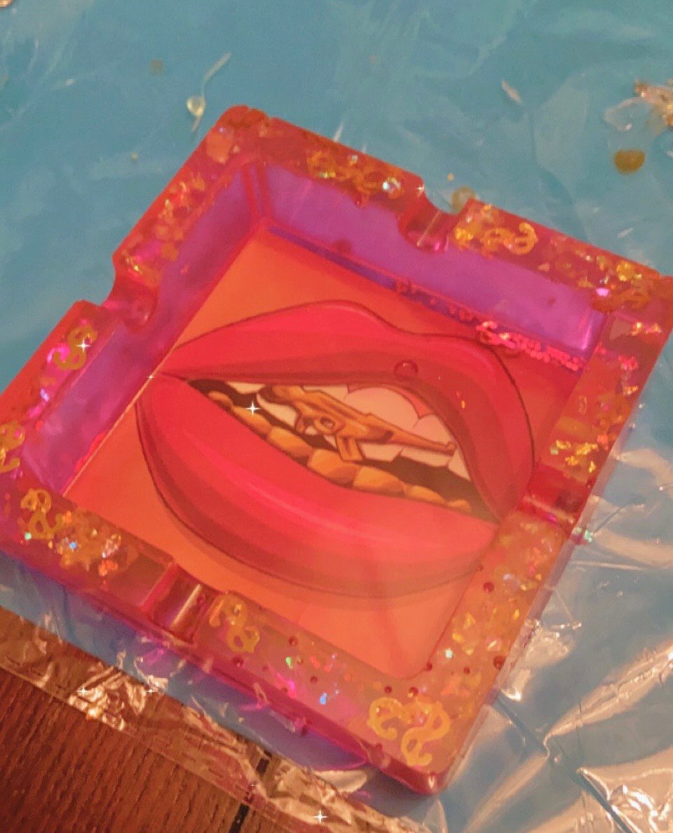 Image of Pink glitter with money signs ashtray/jewelry holder