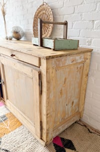 Image 8 of Meuble de métier 