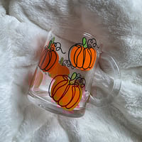Image 1 of Fall Pumpkin 17oz Glass Mug