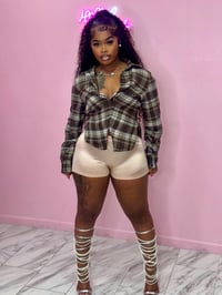 Image 2 of Shorties-Champagne 