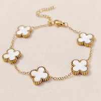 Image 1 of White Clover Bracelet
