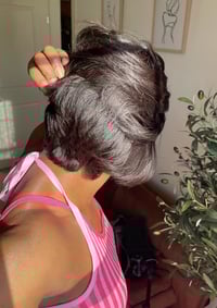 Image 8 of 8 inch YAKI PIXIE CUT WIG with NATURAL KINKY EDGES
