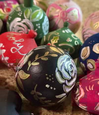 Image 7 of Noel de Luxe Ornament Collection