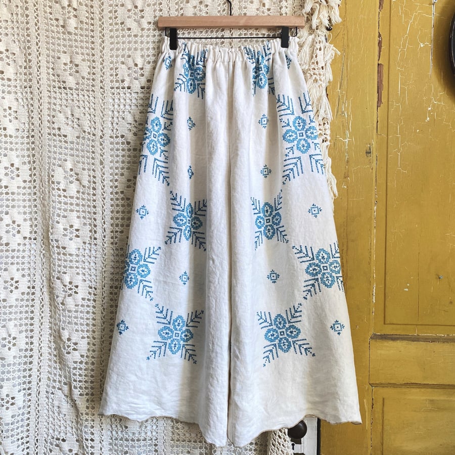 Image of Blue Star Linen Tablecloth Granny Pants